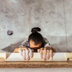 Y&Y Vertical Board One -Edelrids Sport Outdoor Store 3 1800x1800 b5bec6f7 aac9 4f70 8dda 4053a0e31ce9