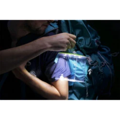 MPOWERD Luci Outdoor Lantern 2.0 -Edelrids Sport Outdoor Store Outdoor2.0lifestyle2 1500x1000 1024x1024 2x 6b3a86c7 cc17 4bdd bcc6 0883fd18aa9c