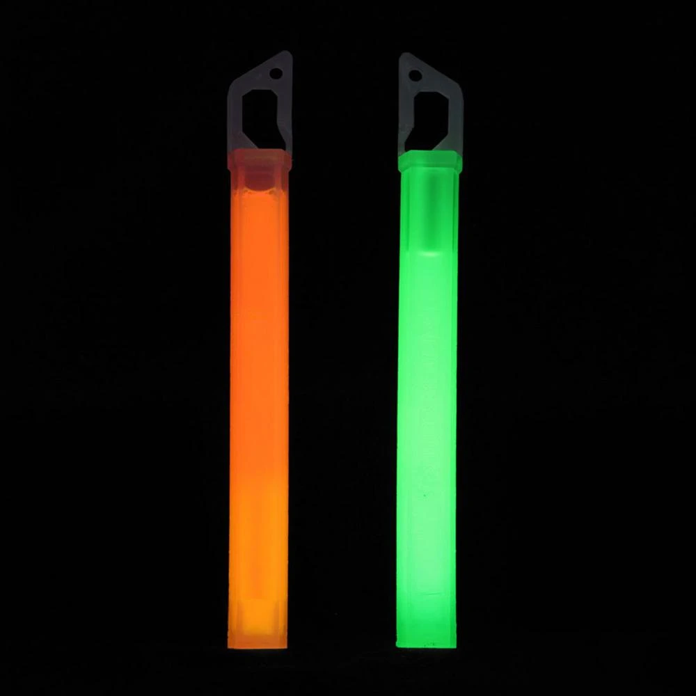 LIFESYSTEMS Lifeventure Safety Light Sticks (2 Pack) 4 LIFESYSTEMS Lifeventure Safety Light Sticks (2 Pack) - Image 2