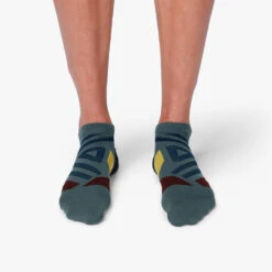 On Low Sock Mens -Edelrids Sport Outdoor Store low sock fw19 shadow mulberry m g2