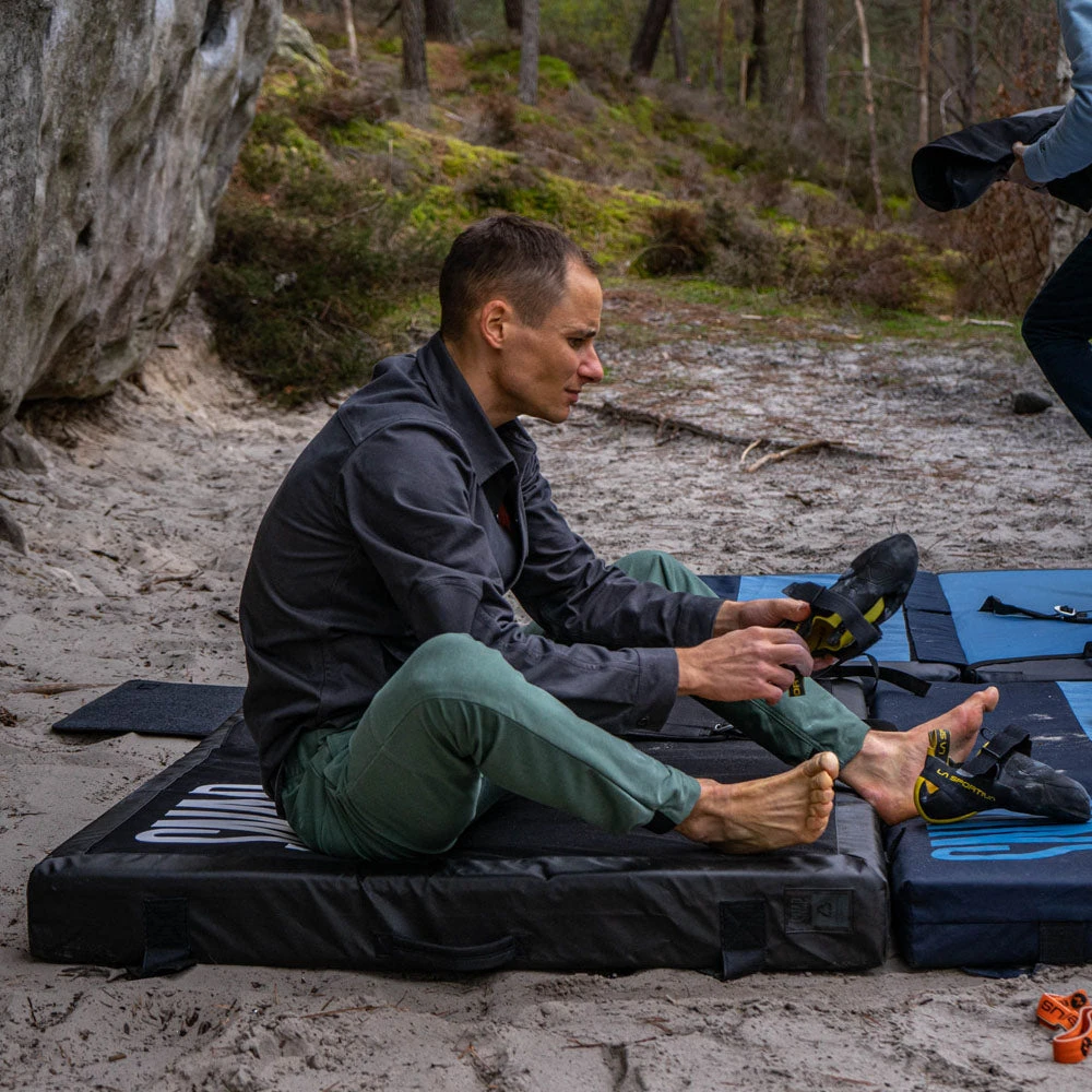 Snap Climbing Stamina Crash Pad 15 Snap Climbing Stamina Crash Pad - Image 13